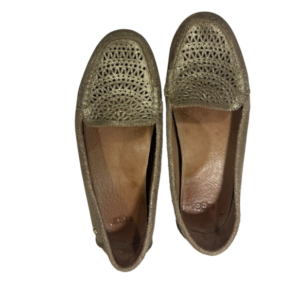 UGG Clair Metallic Driving Shoe Loafer Womens Sz6.5 Cut Out Slip On Flats - Picture 6 of 13